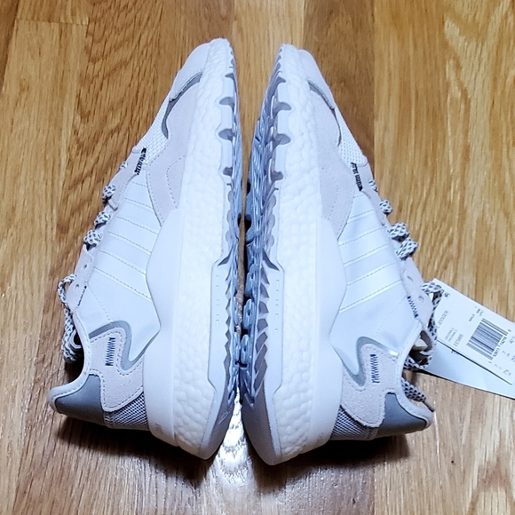 NWT ADIDAS NITE JOGGER 3M SCOTCHLITE REFLECTION - Picture 10 of 12